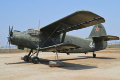 N22AN/44 Antonov An-2R